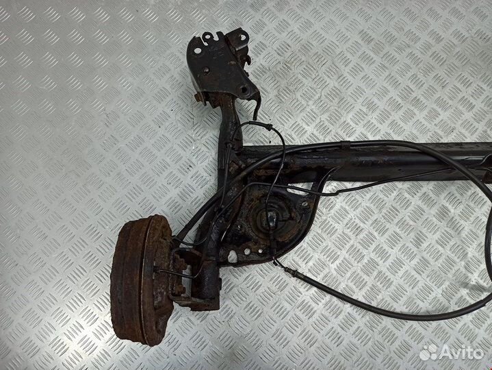 Балка задняя для Nissan Note 55501BC64B