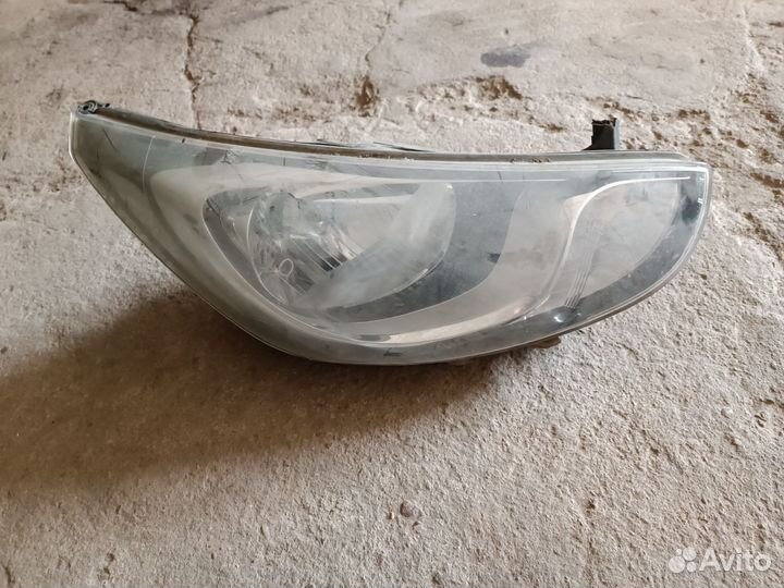 Hyundai solaris 2012 фара, стекло, обшивка двери