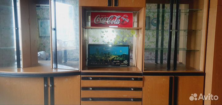 Стенка в гостиную