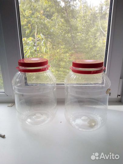 Банки с крыжкой