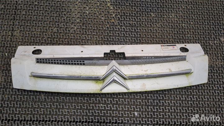 Решетка радиатора Citroen Berlingo, 2008