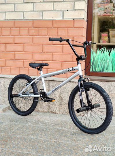 Новый BMX трюковый велосипед в наличии