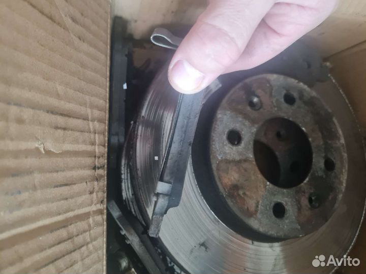 Диски тормоз, свечи катушка, рулевой наконечник