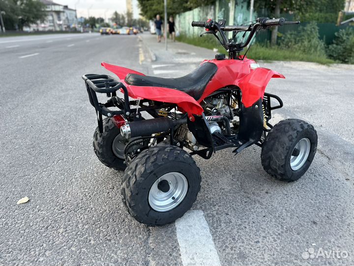 Б/у детский квадроцикл 110 кубов на полном ходу