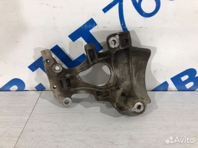 Кронштейн компрессора кондиционера honda civic 8 4