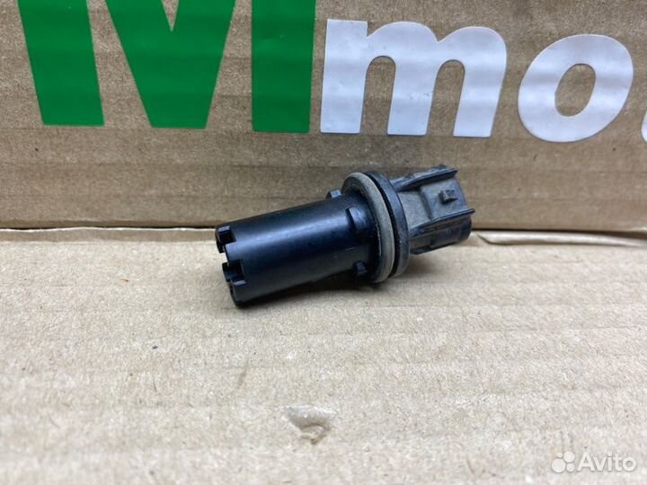 Патрон лампы габарита Mazda B25D510H8