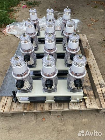 Вакуумный выключатель