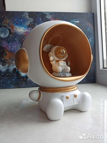 Ночник копилка космонавт