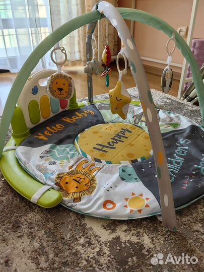 Развивающий коврик с пианино