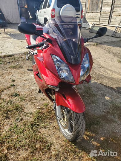 Honda VFR 800
