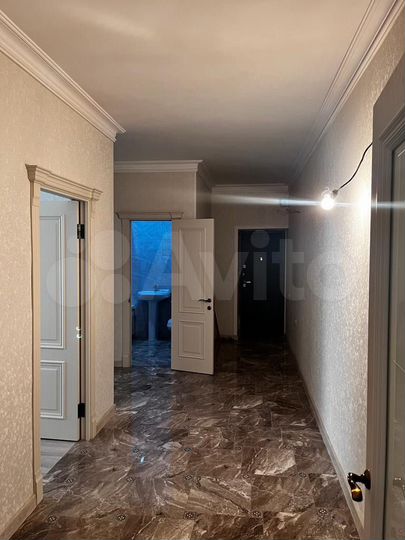 2-к. квартира, 80 м², 5/5 эт.