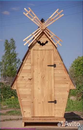 Уличный туалет с установкой