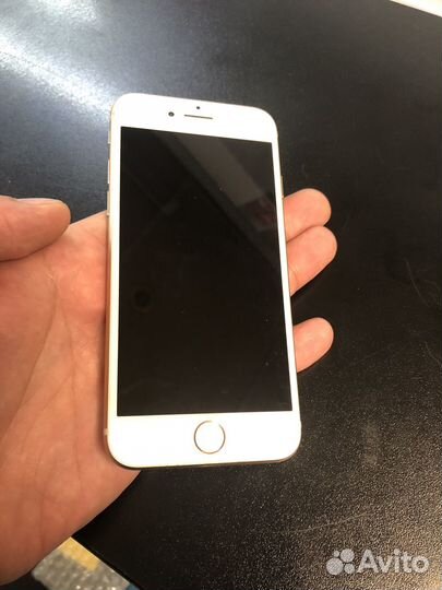 iPhone 8, 64 ГБ