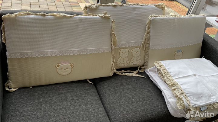 Комплект с бампером Feretti в кроватку