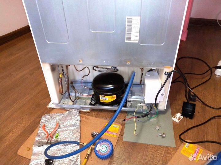 Ремонт стиральных машин / Ремонт холодильников