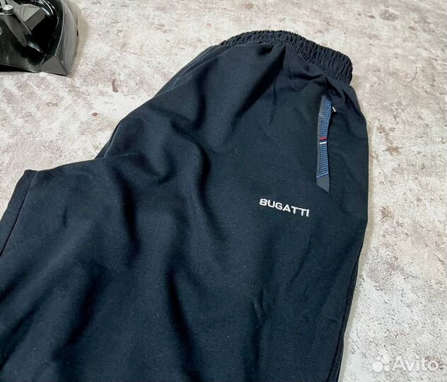 Спортивные костюмы Bugatti
