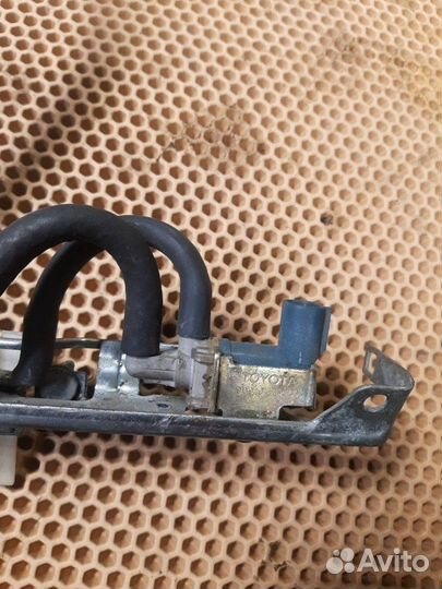 Вакуумный клапан Toyota Harrier MCU10W 1MZ-FE 3.0