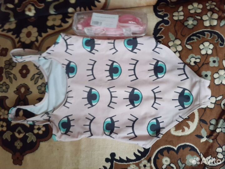 Купальник Crooked на 116-122р +очки