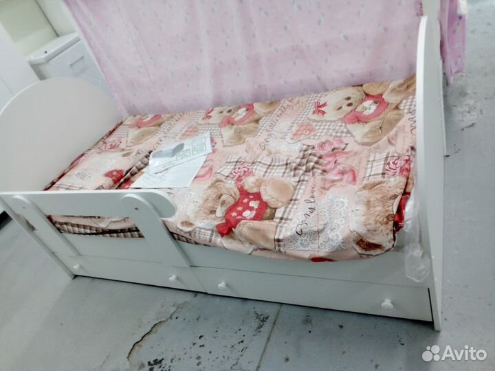 Кроватка детская Одинарная 1700-800