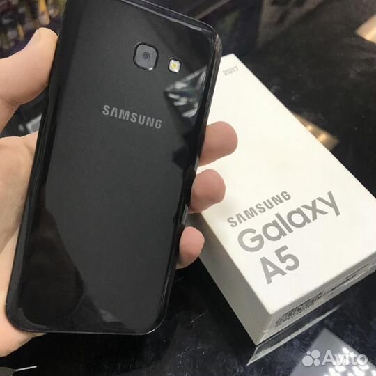 Samsung Galaxy A5 (2017) SM-A520F/DS, 3/32 ГБ