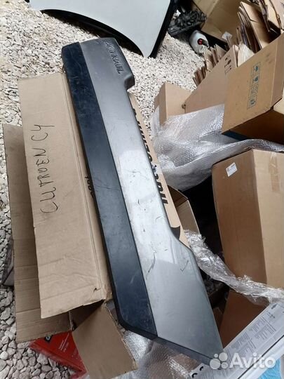 Nissan X-Trail 31 накладка задней крышки багажника