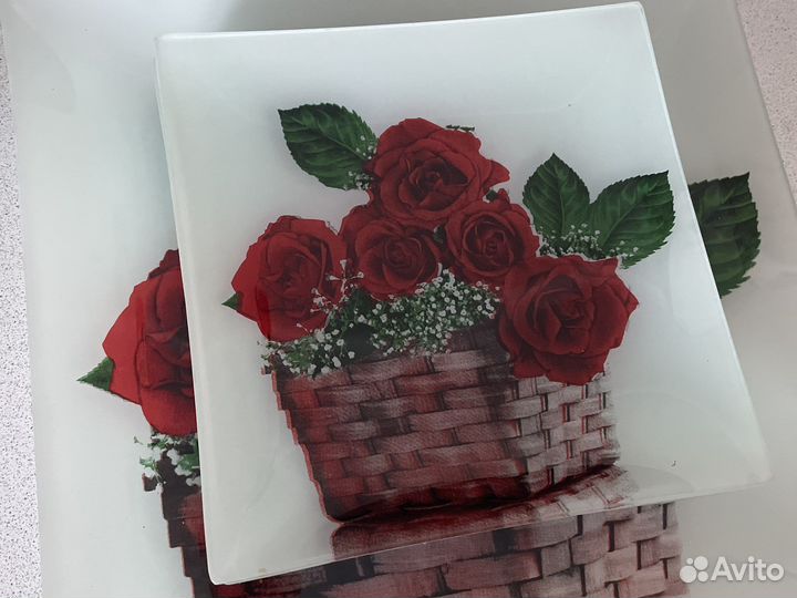 Набор тарелок