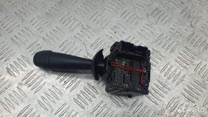 Переключатель стеклоочистителей Renault Sandero 2