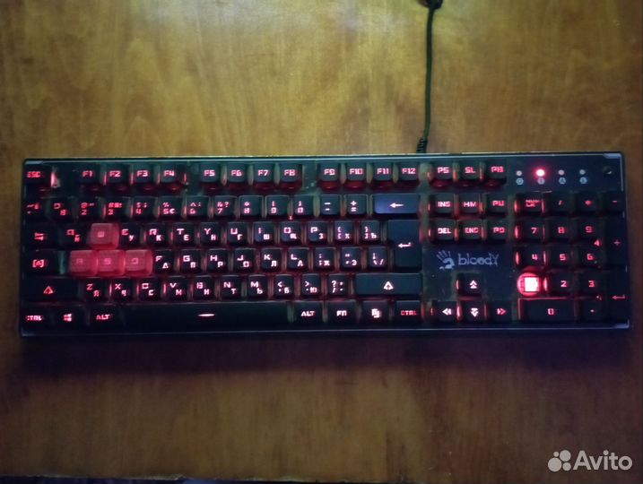 Игровая клавиатура bloody