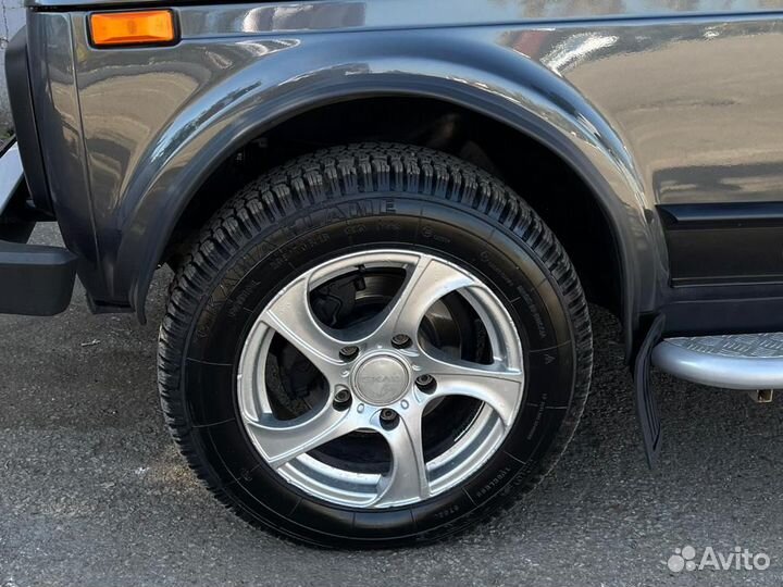 LADA 4x4 (Нива) 1.7 МТ, 2019, 114 000 км