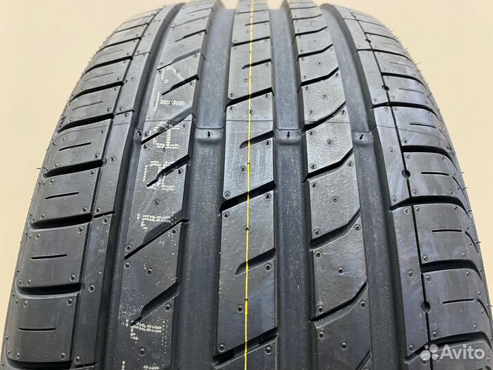 Nexen N'Fera SU1 215/45 R17 91W