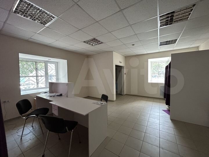 Торговая площадь, 67.5 м²