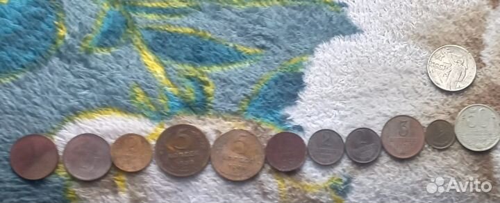 Продам старинные монеты