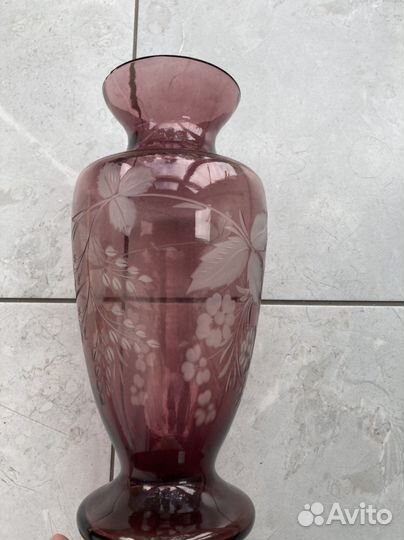 Ваза,винтаж, марганцовое стекло