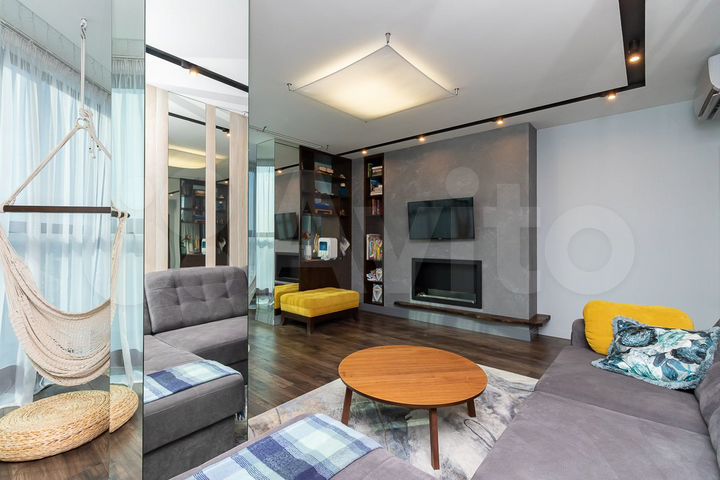 2-к. квартира, 84,1 м², 16/17 эт.