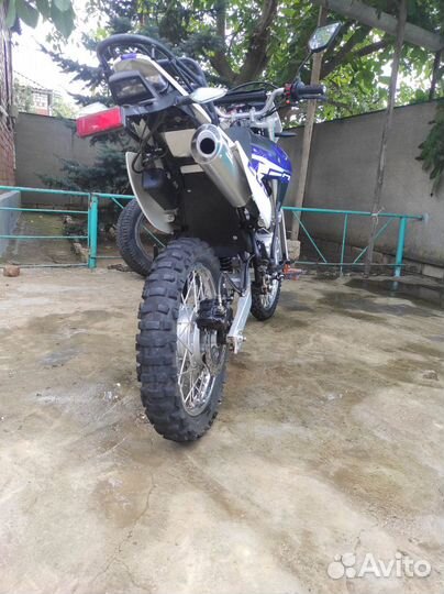 Enduro racer 200