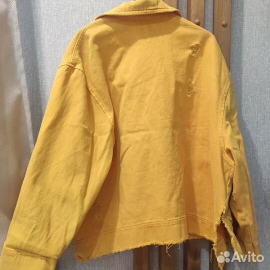 Джинсовая куртка bershka