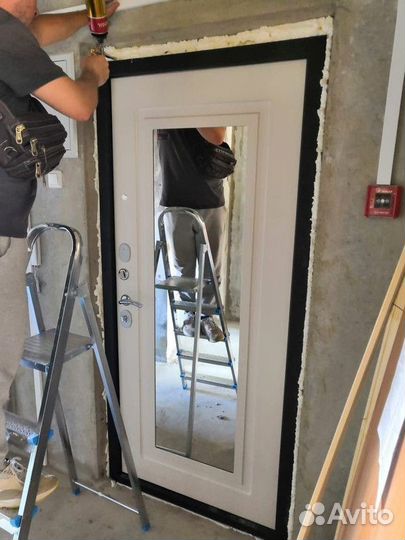 Входная дверь в квартиру