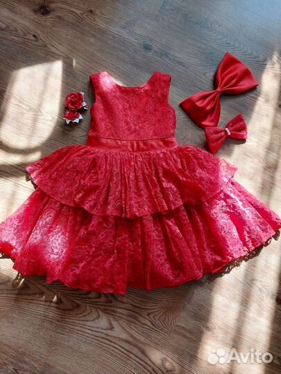 Платье для девочки 134