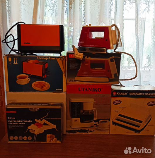 Тостер, кофеварка, утюг, кухонный комбайн