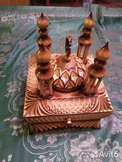 Шкатулка ларец