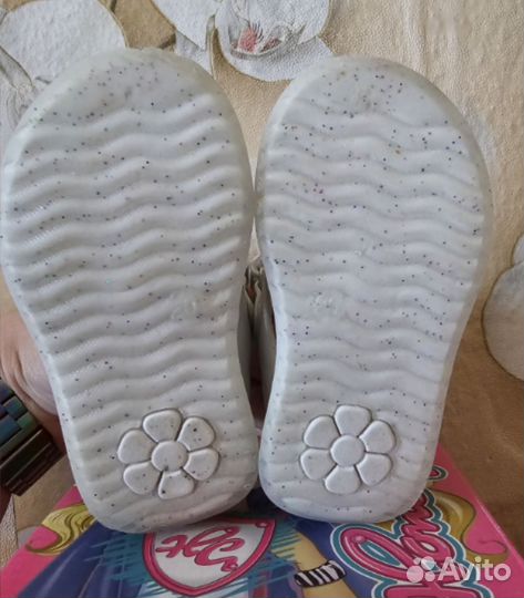 Босоножки для девочки