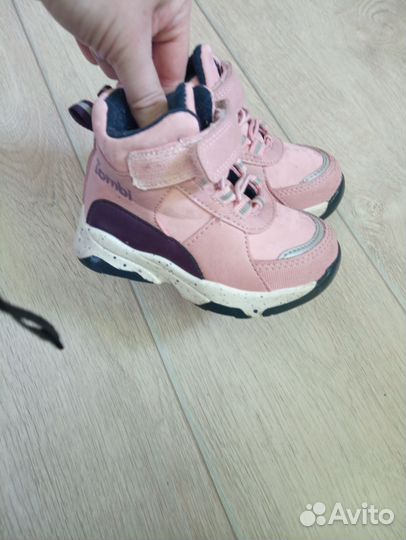 Ботинки на весну для девочки 22-23