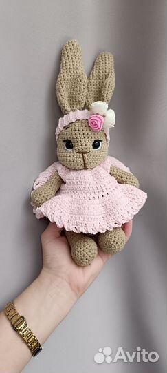 Вязаный зайчик