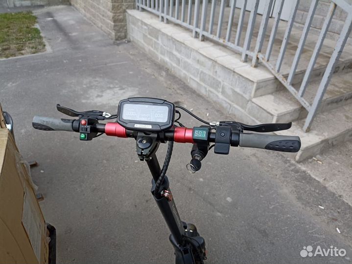 Электросамокат Kugoo Kirin M4 Pro