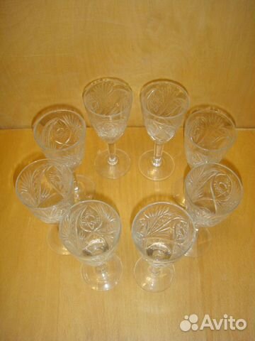 Хрустальные рюмки 8 штук