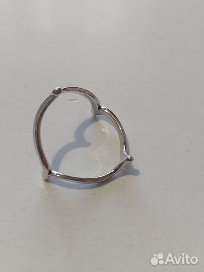 Серебряное кольцо женское