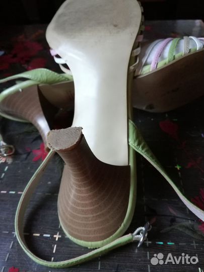 Босоножки женские 37 размер