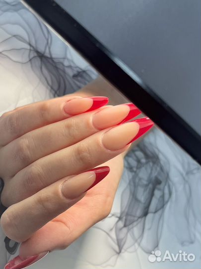 Мастер маникюра