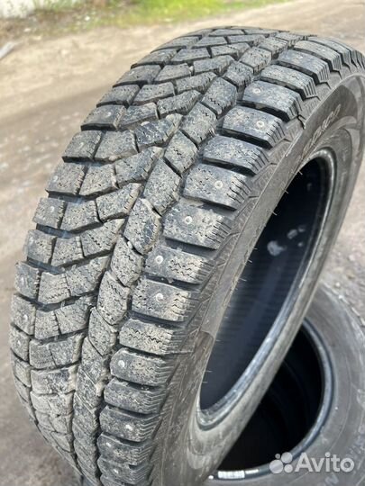 Viatti Brina Nordico V-522 205/65 R16 95T