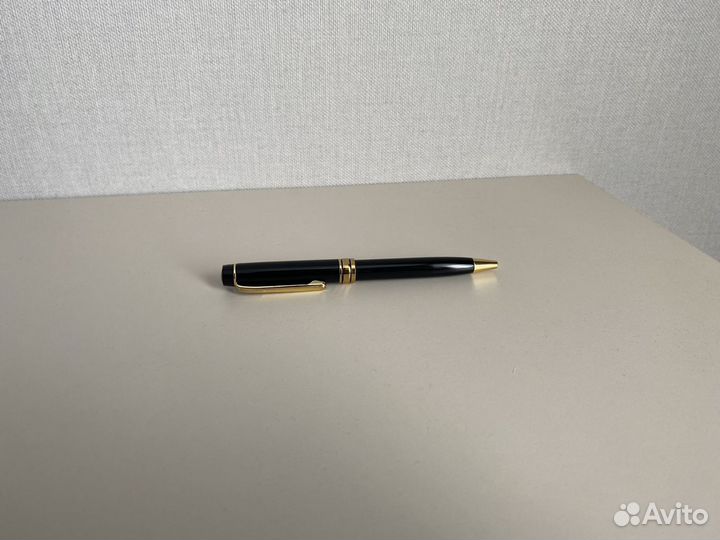 Ручка шариковая подарочная в упаковке